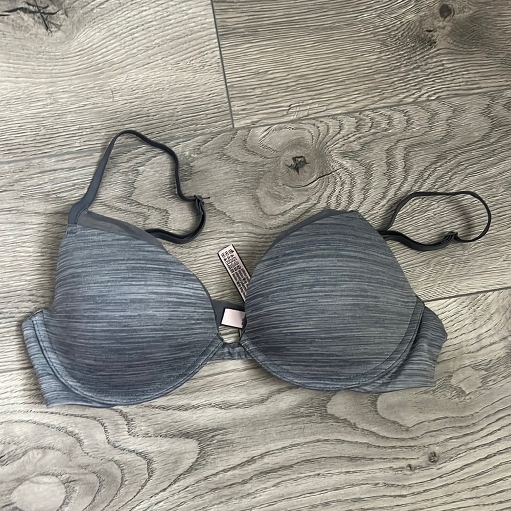 VS Bra